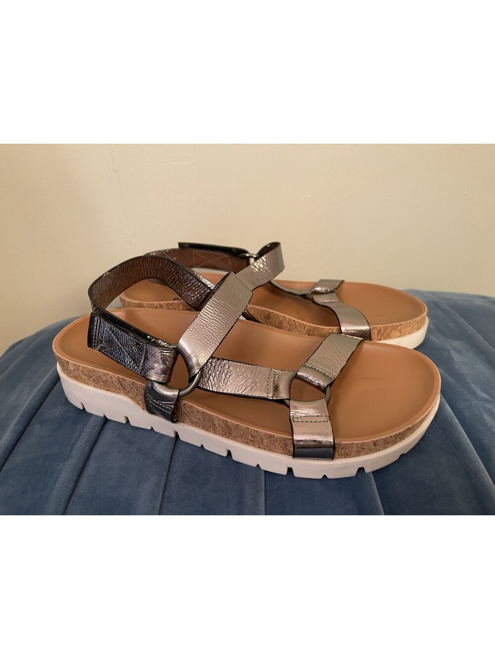 27 EDIT Naturalizer Women Tala Silver Metallic Sandals 9.5